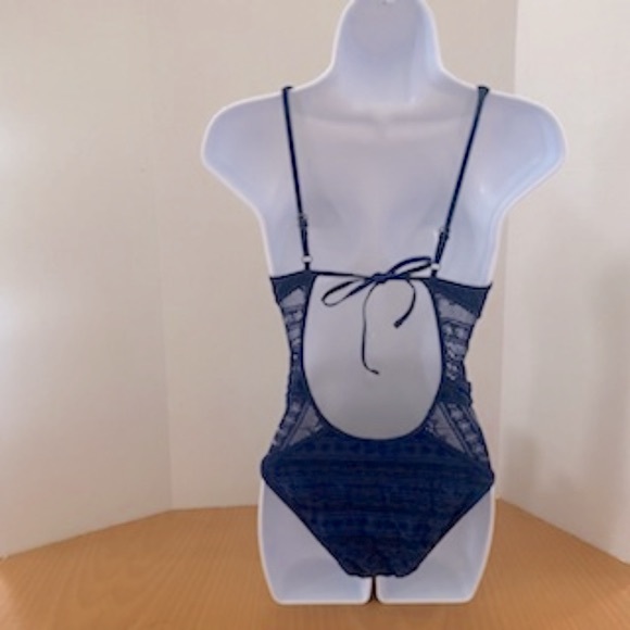 NEW BECCA Reveal Show & Tell Plunge One Piece Suit - Picture 6 of 7